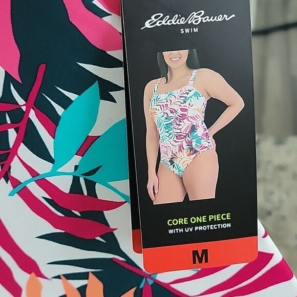 Eddie Bauer swimsuit 🩱 - Picture 6 of 7
